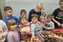 c63d706e-a4f1-4029-bd01-50d13911a9ac