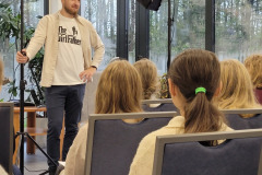 561939614_1258605326305187_8618036185363950834_n 561939614_1258605326305187_8618036185363950834_n